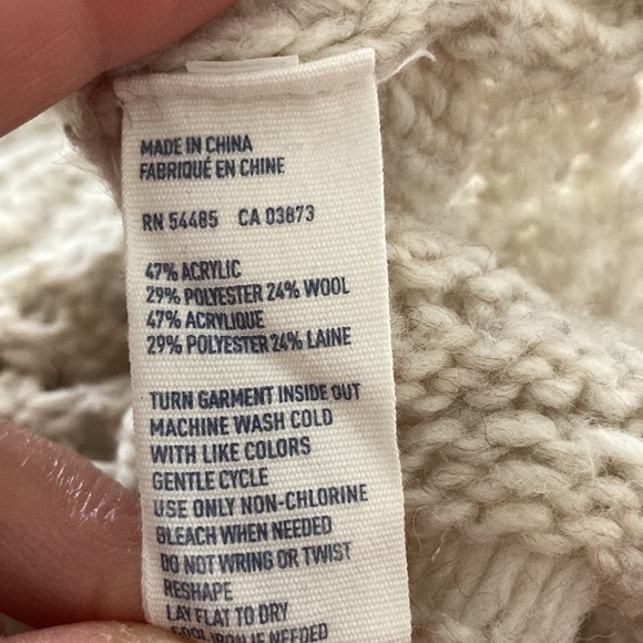 American Eagle Outfitters Medium wool blend sweater chunky knit cream - Picture 8 of 8